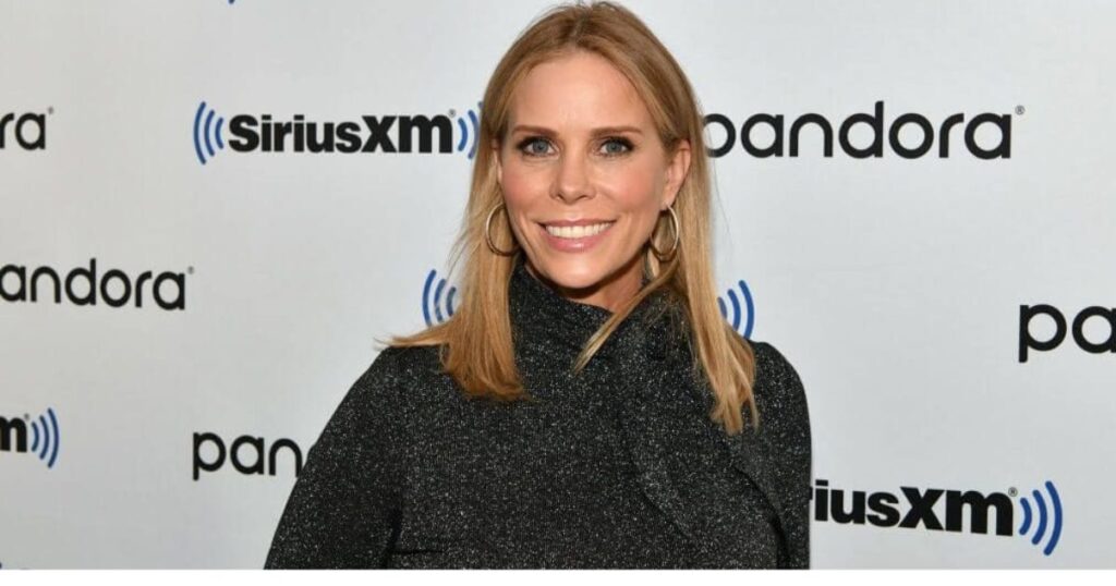 Cheryl Hines Net Worth Revealed - A Dive into Hollywood Success